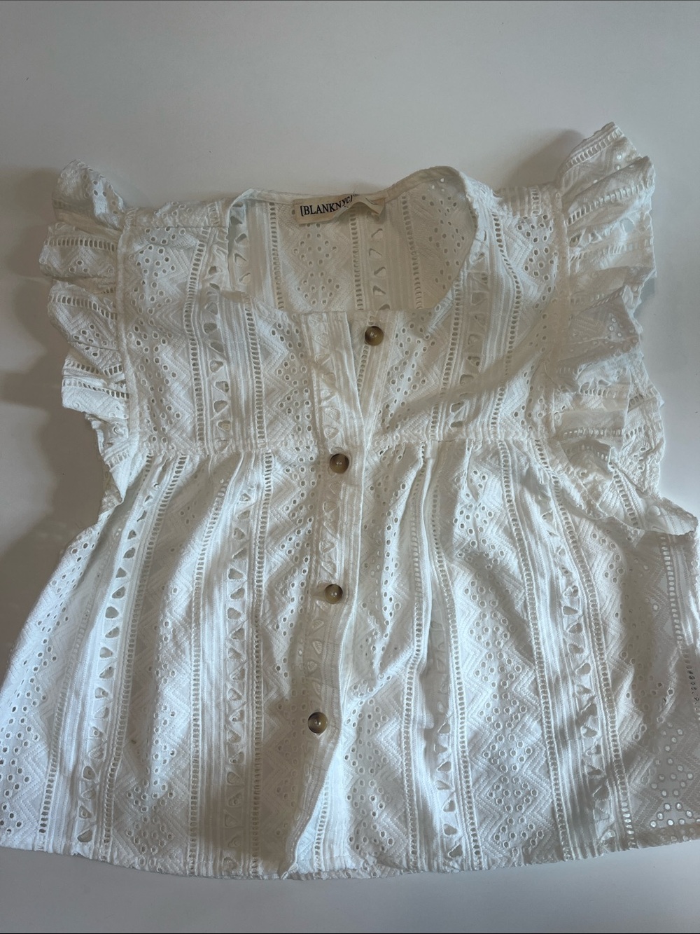 Blank NYC White Eyelet Ruffle Sleeve top